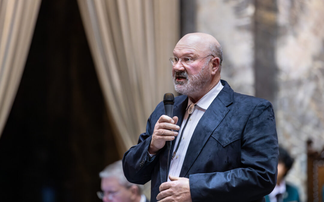 AUDIO: The Health Care Crisis: Sen. Ron Muzzall Speaks with Lars Larson