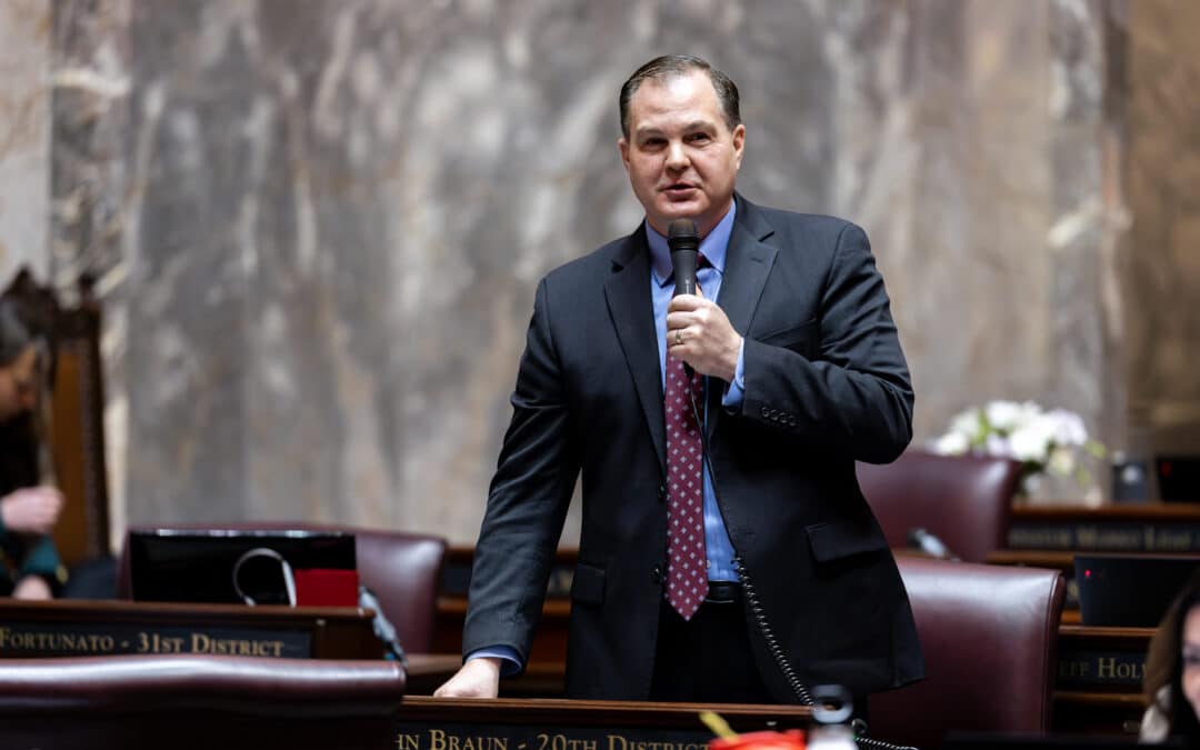 The Elephant in the Dome Podcast: Bill Gates Rethinks Climate, Washington Rethinks Dinner: Sen. Braun on Climate Costs and Dining Dilemmas